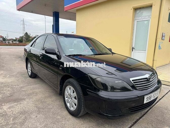 Toyota Camry 2004 2.4G Đen