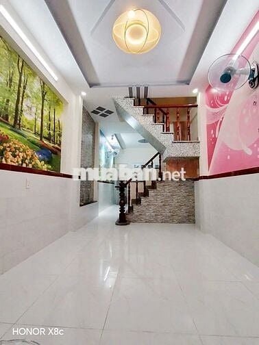 Nhà Mới 2 Lầu Sạch Đẹp Hiệp Thành 13, Có 4 Phòng Ngủ, 3WC 7tr/th