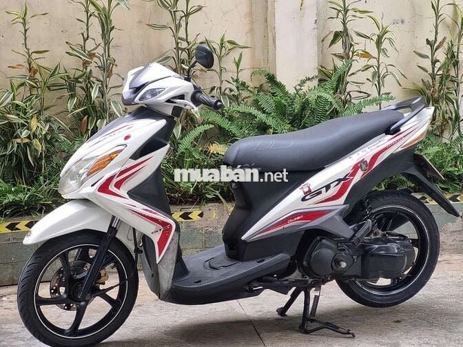 Yamaha Luvias Trắng đỏ