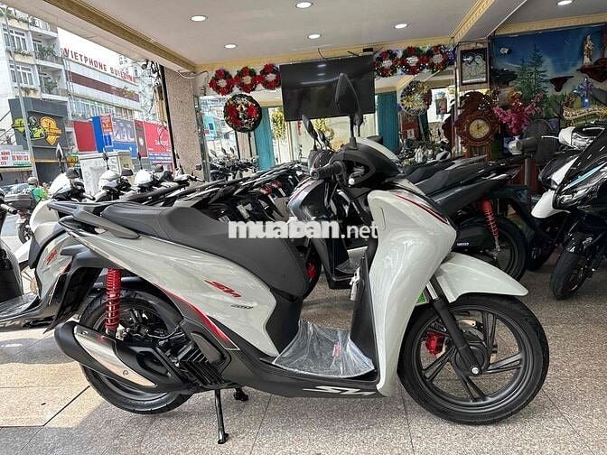 SH 125i ABS 11/2024 Xám XM 2403 km BSTP Chính Chủ