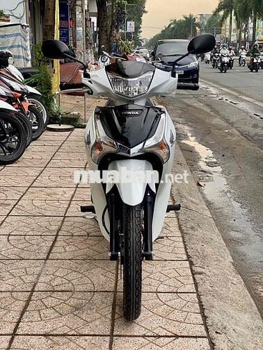 Future led 2025 siêu lướt 990 km như xe mới zin✅