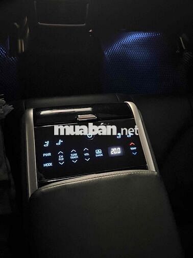 Toyota Camry 2021 - 98000 km