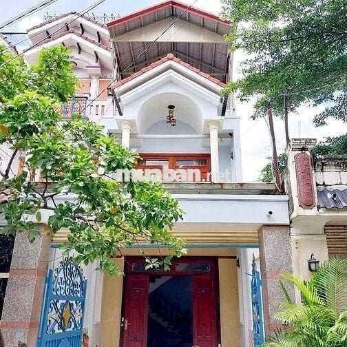 Nhà Mới Rộng Sân Đậu Ô Tô Mặt Tiền Hiệp Thành 26, Giá 14tr/th