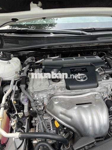 Toyota Camry 2021 - 98000 km