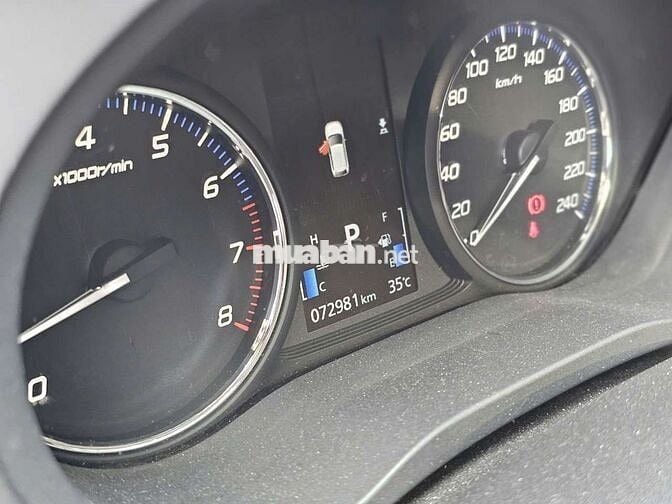 MITSUBISHI OUTLANDER 2.0 PREMIUM SX 2018 ODO 7 VẠN