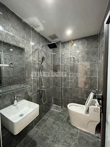 Bán nhà riêng tại Xã Vĩnh Quỳnh, 5,6 tỷ, 40m2, 5PN, 4WC, 4 tầng, mặt t