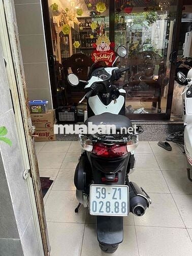 Bán xe SHI 150 xe nhập Ý số máy106 đời 2011