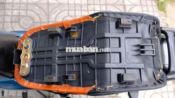 Thanh lý Xe Suzuki En150 FI