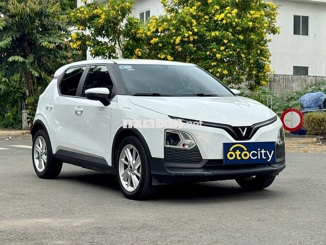 VinFast VF5 Plus 2024 - Màu trắng - 3v4km -Mua pin