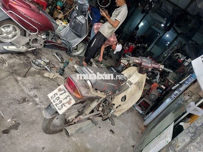 Cần bán chiếc dream Thái có giấy màu tím