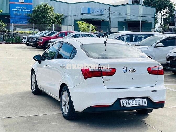 Kia Rio 2017 1.4 MT Sedan - 120000 km