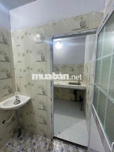 nhà trọ có gác đúc giá rẻ 700k , tại xã Gia Canh , Định Quán