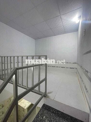 nhà trọ có gác đúc giá rẻ 700k , tại xã Gia Canh , Định Quán