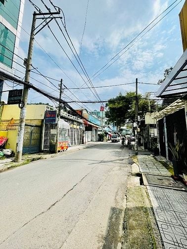 Bán khách sạn đẹp 4 TẦNG (5x19) 327/24 Thống Nhất p11 Gò Vấp CITYPLAND