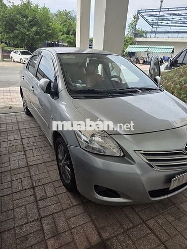 Toyota Vios 2012 E màu Bạc