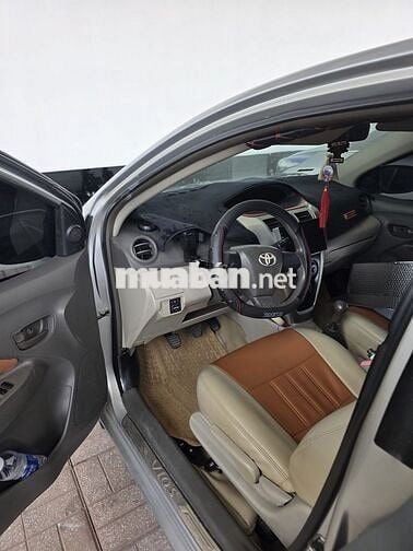 Toyota Vios 2012 E màu Bạc