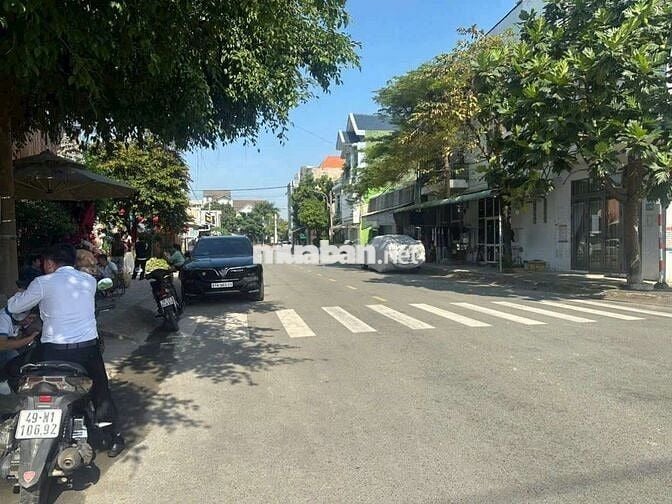 Nhà KDC Nguyễn Văn Tiết, 109m2, 3 tầng