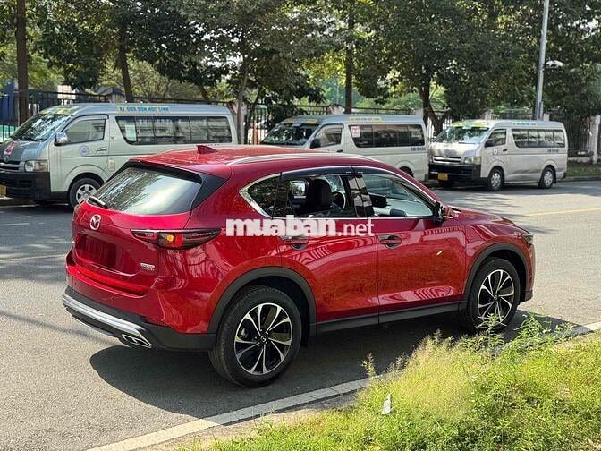 Mazda CX-5 2023 2.0 Luxury 9000 km