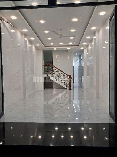 ✅có thang máy , hẻm 8m , 4m x 30m đường Tân Hòa Đông,  Bình Tân 