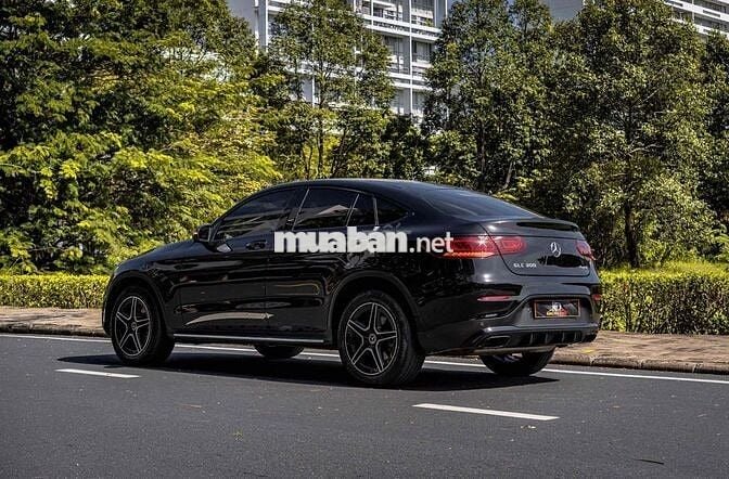 Mercedes GLC300 Coupe 2021 Đen