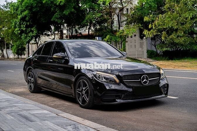 Thì Đây Là Mer C300 AMG 2019 - Xe chuẩn 100%