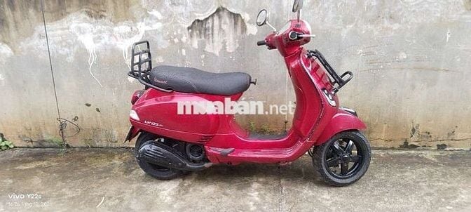 Piaggio Vespa LX 125 Đỏ