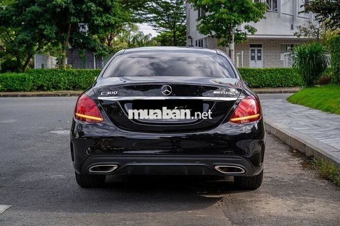 Thì Đây Là Mer C300 AMG 2019 - Xe chuẩn 100%