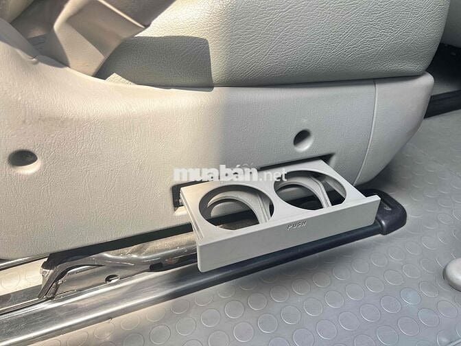 Kia Carnival 2009 7C Xăng 2.5 GS Tự Động Siêu Mới