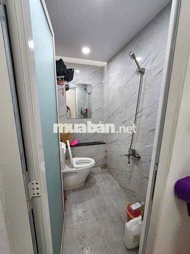 CHO THUÊ NHÀ THANG MÁY(LỬNG,3 LẦU,3PN LỚN,4WC) ĐINH BỘLỈNH,BÌNH THẠNH