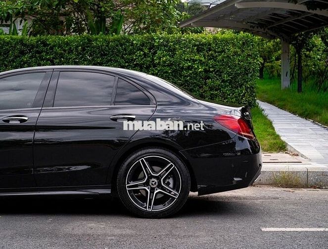 Thì Đây Là Mer C300 AMG 2019 - Xe chuẩn 100%
