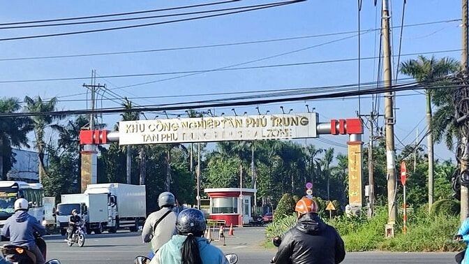 🆘VỠ NỢ CẦN XẢ GẤP LÔ GÓC 2MT 116m2 FULL THỔ NGAY SÁT QL22 CHỈ 490TR!!