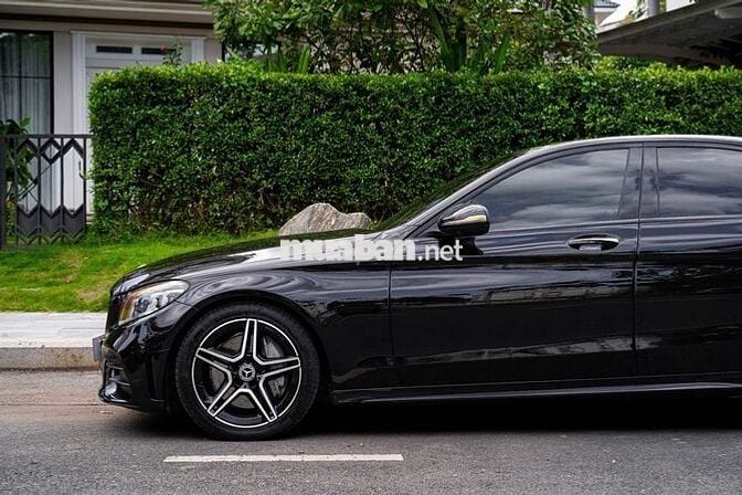 Thì Đây Là Mer C300 AMG 2019 - Xe chuẩn 100%