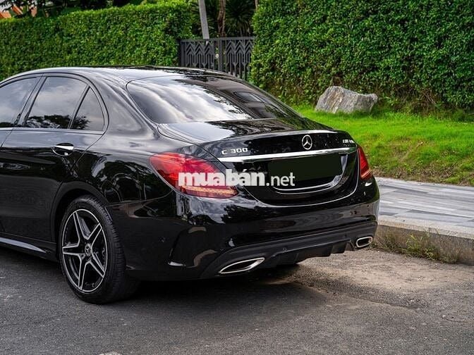 Thì Đây Là Mer C300 AMG 2019 - Xe chuẩn 100%