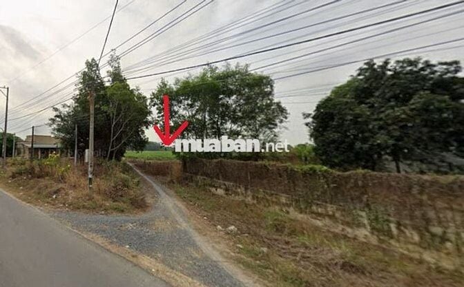 Chính chủ bán đất thổ cư 100% dt  5x40 ngã 5 Bến Cầu