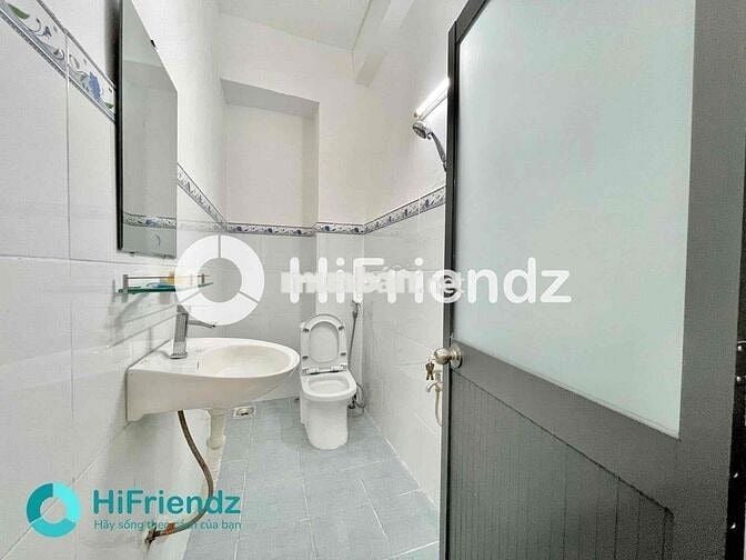 CĂN HỘ TRỆT FULL NỘI THẤT CÓ SÂN PHƠI SAU THOÁNG - FREE XE