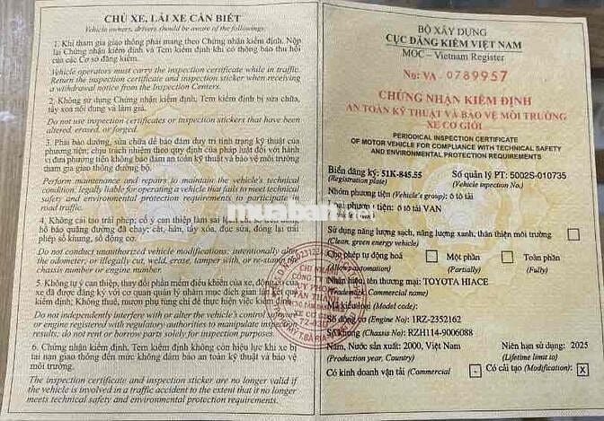 Hiace van 6c850kg bán tận dụng