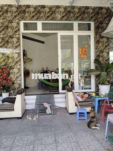 Nhà hai mặt tiền dt75m. 2 phòng ngủ. KDC Long Bình Long kiến An Giang