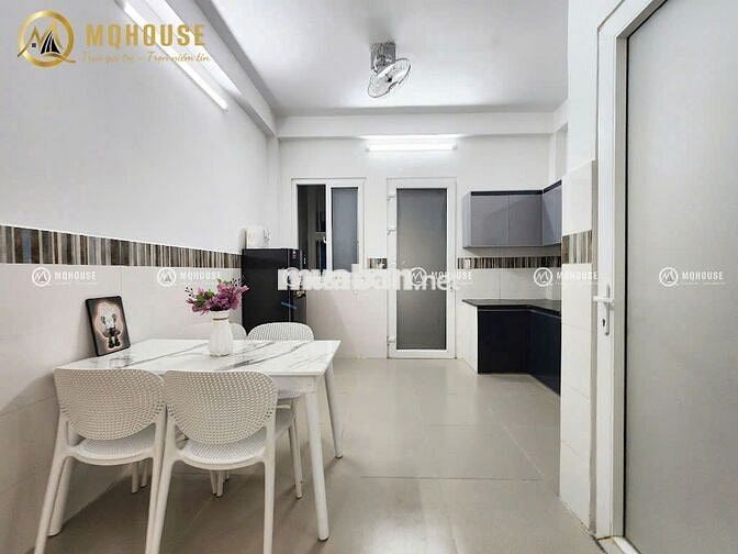 Căn Hộ DV 50m2 Full Nội Thất - Tách bếp - Bancol Sau Vườn Lài HXT Lớn