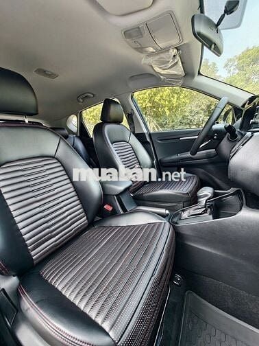 Kia Sonet 1.5 Turbo Luxury 2022 siêu lướt