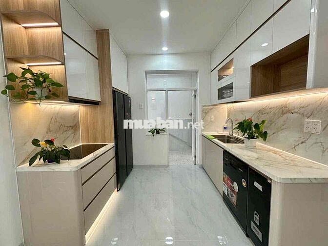 Bán Sky Garden 3 70m2 2PN 2WC giá 5,8ty nhà mới 100%