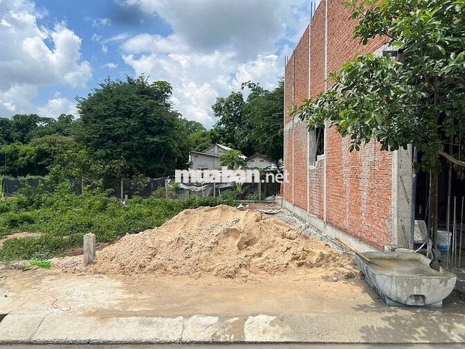 CHỈ 1 TỶ SỞ HỮU NGAY LÔ ĐẤT MẶT TIỀN 140M2 - CỦ CHI