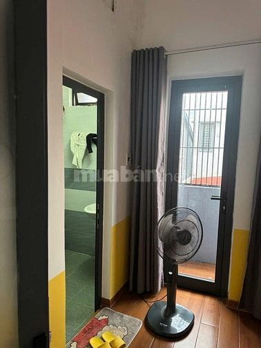 Nhà 2 Tầng , Kiệt Nguyễn Văn Linh , cách đường 70m 