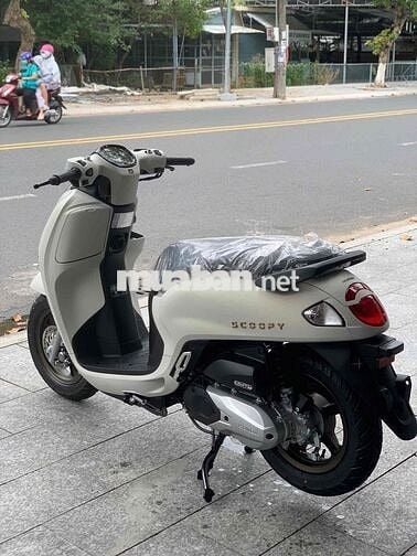 Honda Scoopy Trắng Mới 100%