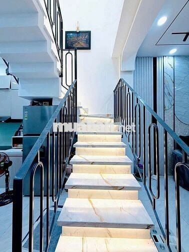 CHO THUÊ NHÀ FULL NT 2PN 2WC THỐNG NHẤT P11