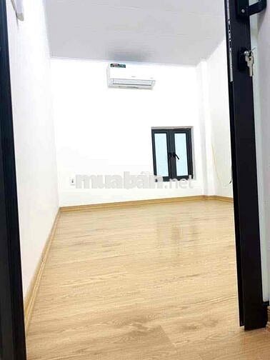 Nhà đẹp Vĩnh Hoàng-Vỉa hè-20m ra phố-33m*2T;MT6m;2N-Hơn 2 tỷ