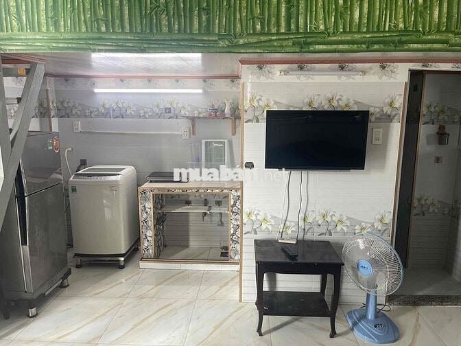 Cho thuê phòng 22m2 có gác lầu 4