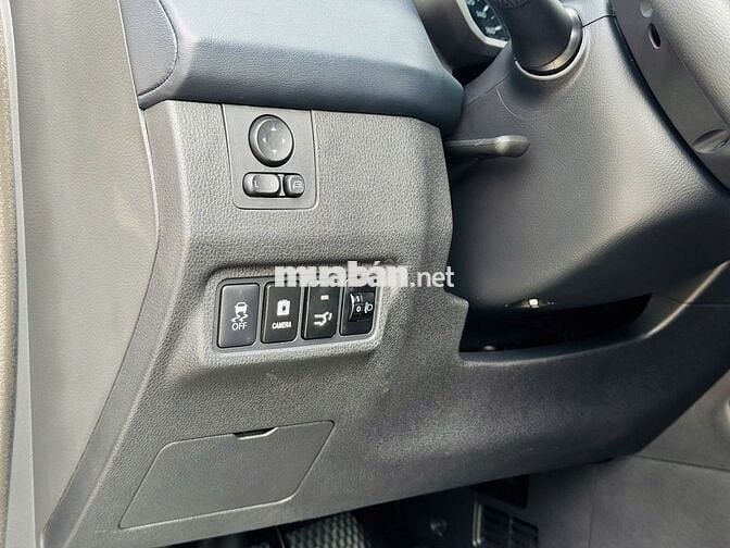 Mitsubishi Xpander Cross 2023, màu khỏe, xe chất