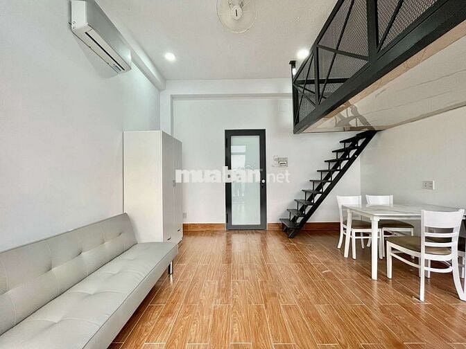 CHO THUÊ DULPEX BANCON 40M2 Ở NGUYỄN OANH ,GV