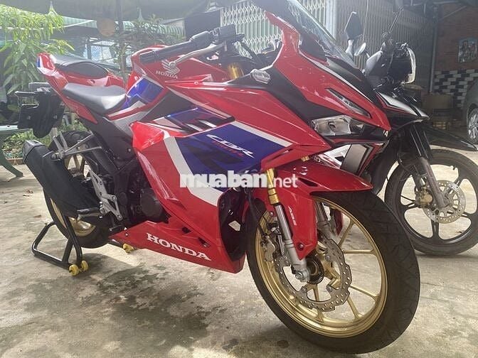 Cần ra ik e cbr150r