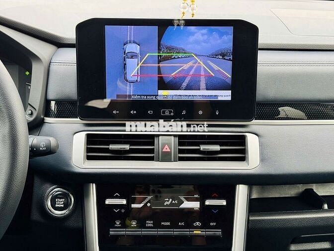 Mitsubishi Xpander Cross 2023, màu khỏe, xe chất